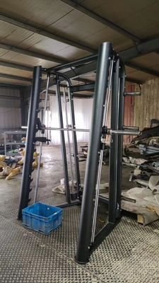 Sporttraining Multi Function Power Rack Smith Machine met katrolen systeem Gym Equippo