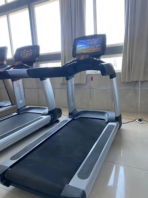 Medium Loader Commerciële sportschoolapparatuur Touchscreen loopband voor cardio-training