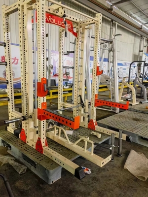 Stalen, op maat gemaakte, multifunctioneel Smith-machine-sportschoolapparatuur voor binnen met gewichtstapel