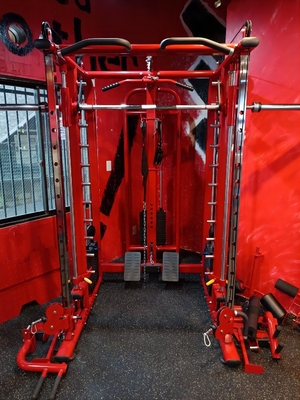 All-in-one indoor multifunctionele sportschoolapparatuur staal Smith machine gewichtstapel