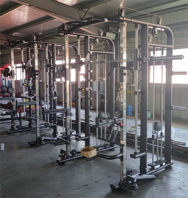 Gymcentrum All in One Indoor Multifunctioneel Commercieel Staal Smith Machine Gewichtsstaven