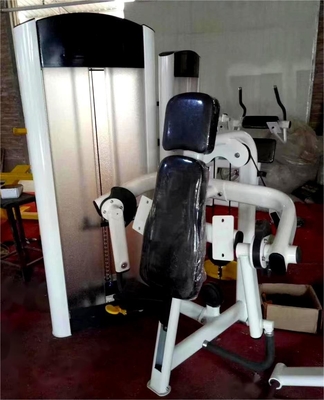 1600*1300*1750 mm Medium Loader Steel Bicep Curl Machine voor commerciële sportschoolapparatuur