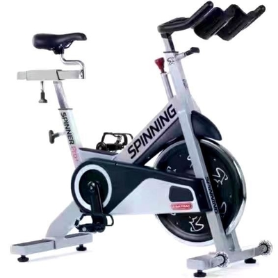 1250*520*1350mm Commerciële Cardio Training Spinning Bikes met verstelbare hoogte