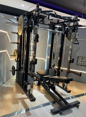 Commerciële all-in-one functioneel trainer met pin en plaat voor multifunctionele sportscholen