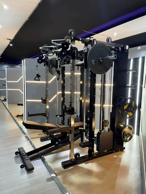 Commerciële all-in-one functioneel trainer met pin en plaat voor multifunctionele sportscholen