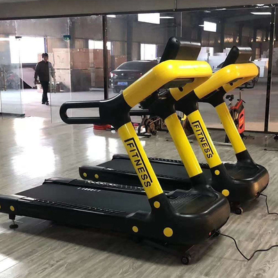 Draagbare fitnessoplossing 3.0 pk elektrische motor loopband met een snelheidsbereik van 0,5-20 km/u