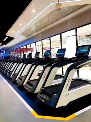 Neiging 0-15% Auto Neiging Elektrische commerciële loopband voor geavanceerde cardio training