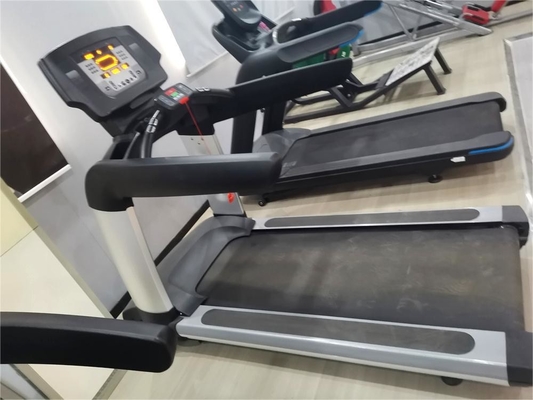 Commerciële cardio training loopband Heavy Duty 3.0 HP elektrische motor met LED-scherm