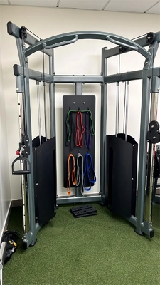Intern functionele trainer kabelmachine voor unisex fitness training in universele sportschool