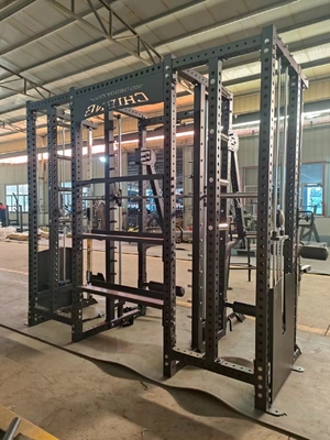 Steel Q235 Gym Machine Leg Back Oefening met Universal Smith Machine en Power Rack