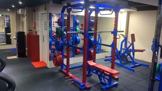 Mensen Fitnessruimte apparatuur Krachttraining Gewichthefkabels Machine Multifunction Squat Rack 2020*1660*2310mm