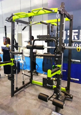 Gemiddeld laadvermogen Multifunctionele gymstand Smith machine voor commercieel fitnesscentrum