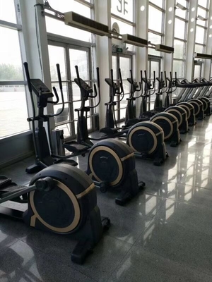 Elektromagnetische besturing elliptische machine Befreeman Cross Trainer voor commerciële
