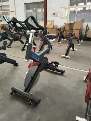 Commerciële Bodybuilding Spinning Indoor Exercise Fit Bike met TIG Las en Direct