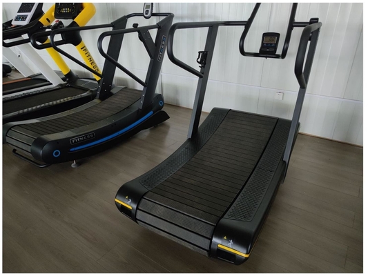 Buigvormige loopband voor cardio-oefeningen zelfopwekkend en max. gewicht 200 kg