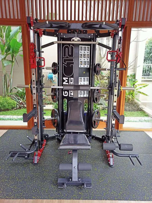 Gepersonaliseerd logo beschikbaard Multi Functionele Multi Smith voor commerciële sportschoolapparatuur