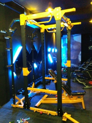 Befreeman Gym Fitness Equipment 2020*1660*2310 mm Squat Rack voor multifunctionele oefeningen