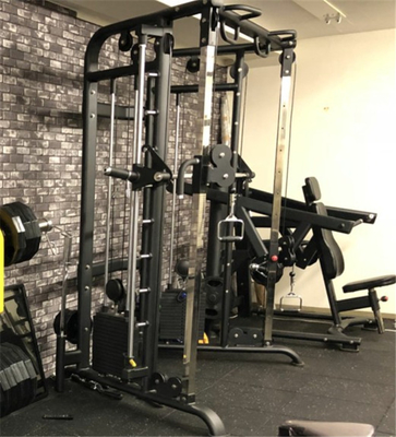 Commerciële multifunctionele Smith-machine voor fitnessapparatuur 2200*1500*2250mm