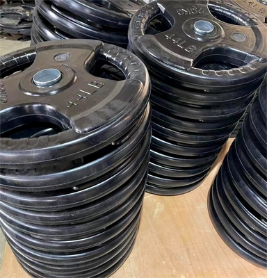 De keuze van de persoonlijke trainer Gegote ijzer- en rubbergecoate gewichtsplaten voor thuisgymnasiumvloeren