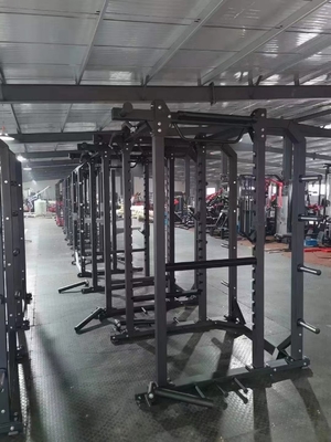 8 stations Functionele trainer Gymapparatuur voor unisex Optioneel Selecteerbare frame kleur