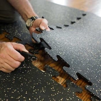 Anti-slip rubberen tegels voor thuis fitness vloer 500*500/1000*1000 in zwart