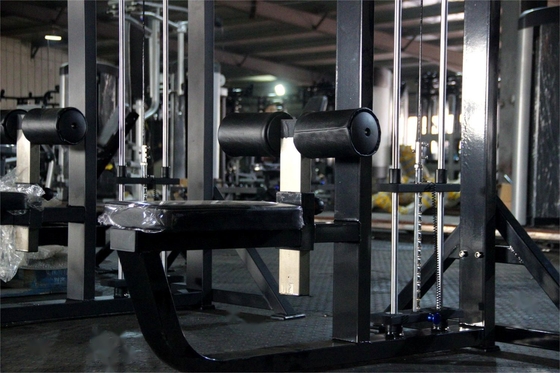 Commerciële sportschoolapparatuur Universele gewichtstapel Pin geladen staal zittende Lat Pulldown Bar