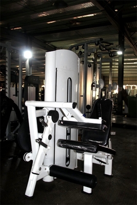 1500*1300*1750mm Fitnessapparatuur Commerciële Pin Load Bodybuilding Trainer voor gym