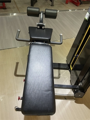 1530*900*1580 mm Dual Function Commercial Fitness Equipment voor krachttraining