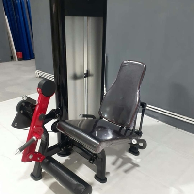 Verstelbare zittende beenverlengingsmachine voor quadriceps benenversterkende workouts
