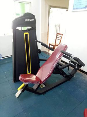 Commercieel fitnesscentrum Zittende schouderpersmachine Optioneel Selecteerbaar raamkleur