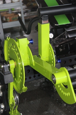 Functionele fitness zittende beenverlenging en knipoogkrulmachine met middelgrote laadmachine